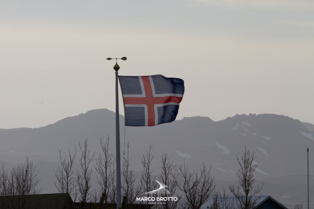 aurora-boreal-islandia-bandeira aurora-boreal-islandia-bandeira