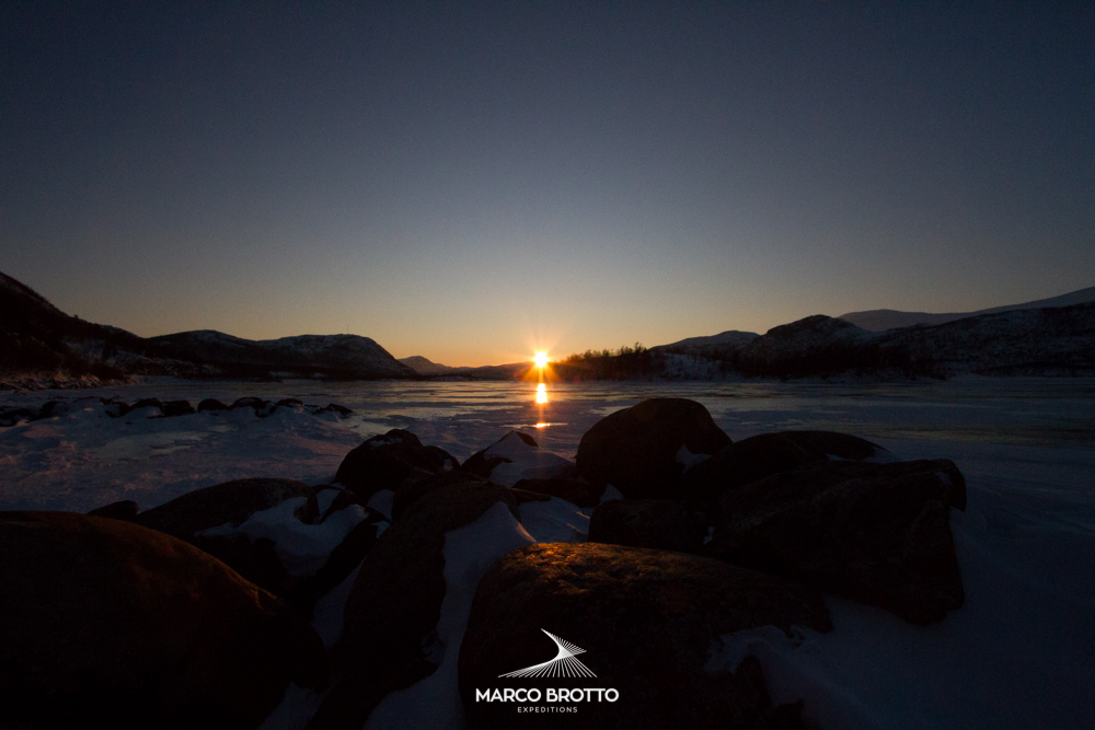 aurora-boreal-noruega-finlandia-suecia-sol aurora-boreal-noruega-finlandia-suecia-sol