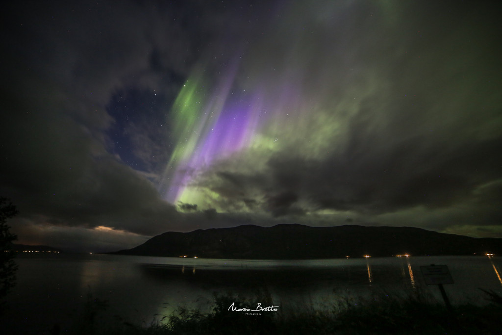 aurora-boreal-noruega-lago