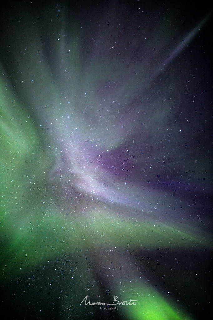 aurora-boreal-noruega-estrelas