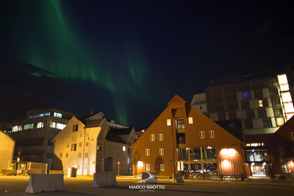 melhores-lugares-para-ver-aurora-boreal-cidade