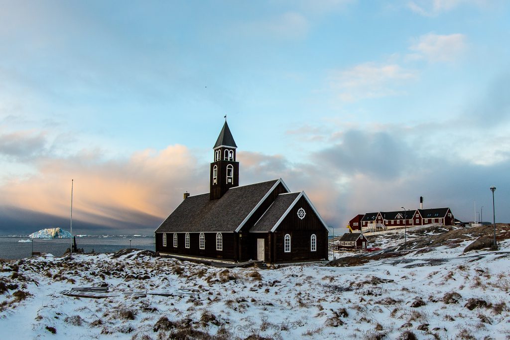 aurora-boreal-na-groenlandia-igreja