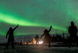 Aurora Boreal Novembro no Alasca, Noruega e Islândia.