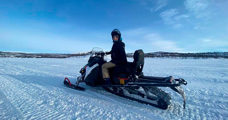 Snowmobile na Finlândia | Marco Brotto Expeditions
