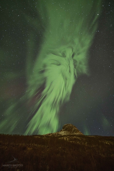 O raro vislume das auroras boreais nas melhores imagens de 2023