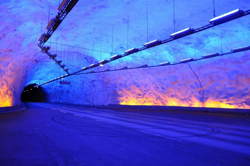 maior tunel do mundo