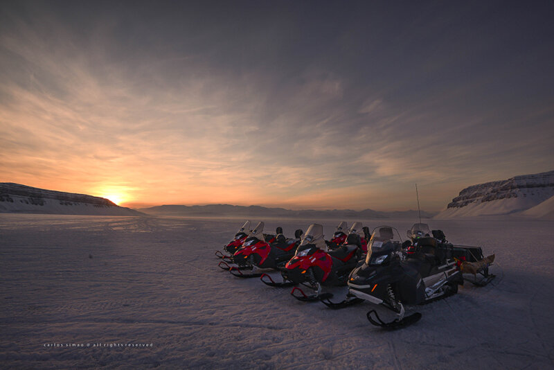 Passeio de trenó em Svalbard