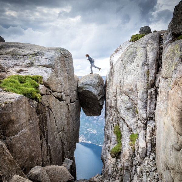 Kjerag Fiordes