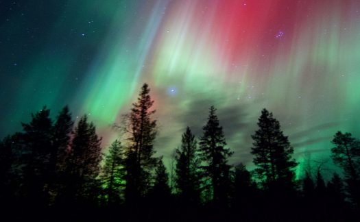 Como escolher o melhor lugar para ver Aurora Boreal de acordo com o seu estilo de viagem